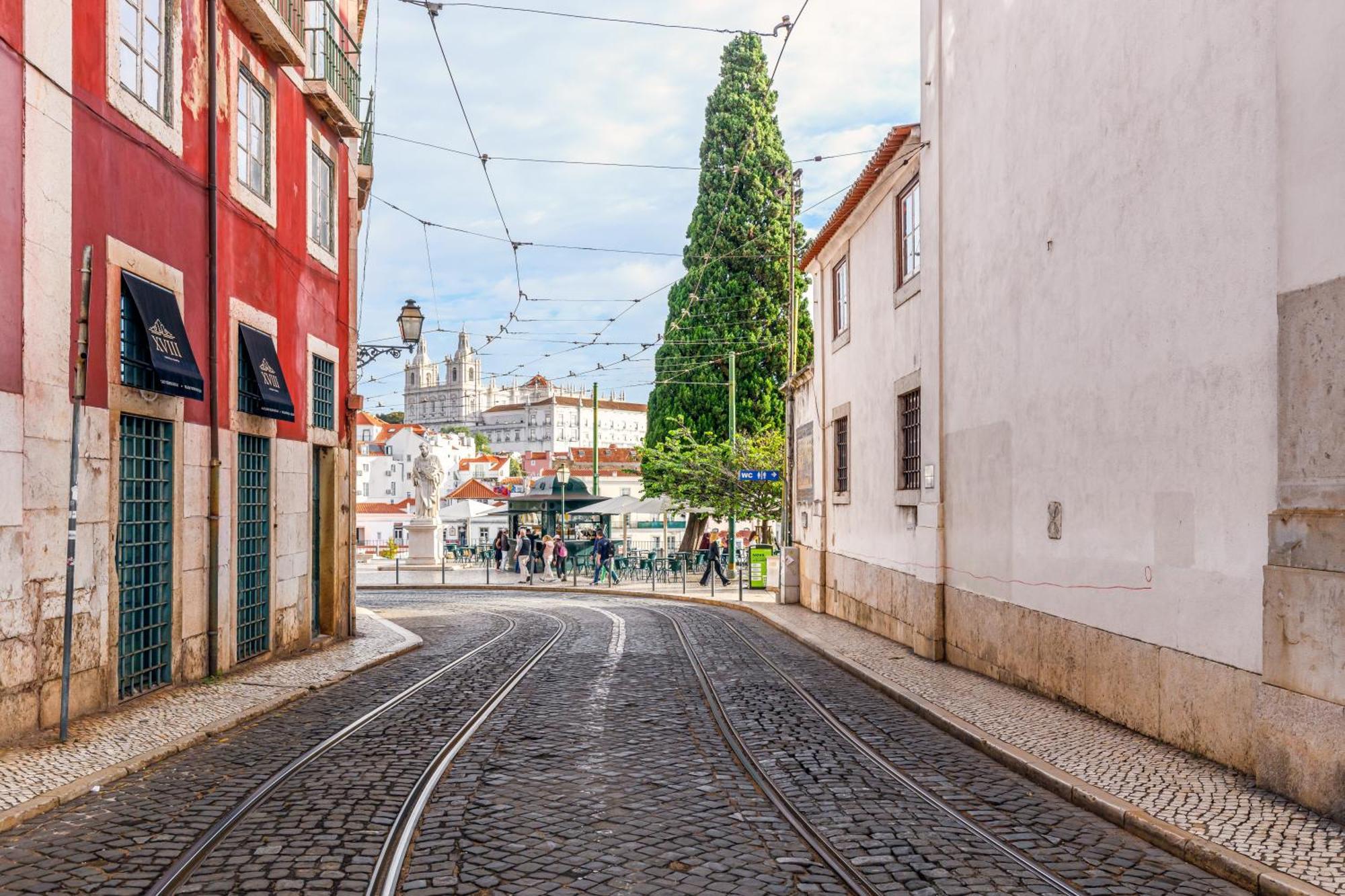 Sublime Apt Medieval Alfama Лиссабон Экстерьер фото